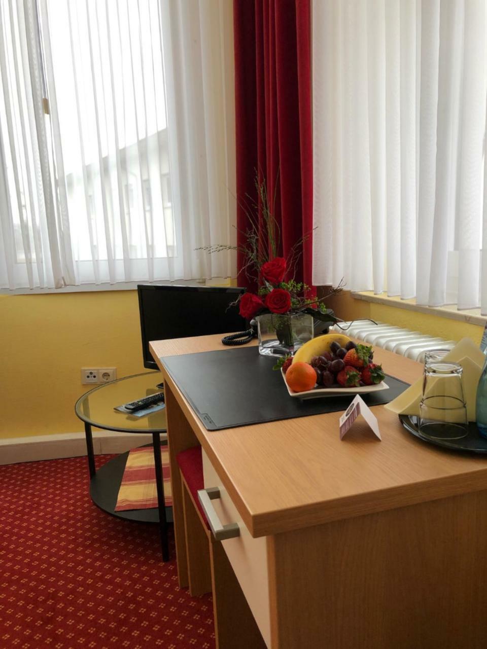 Thermen Hotel Pension Villa Holstein Bad Salzuflen Kültér fotó