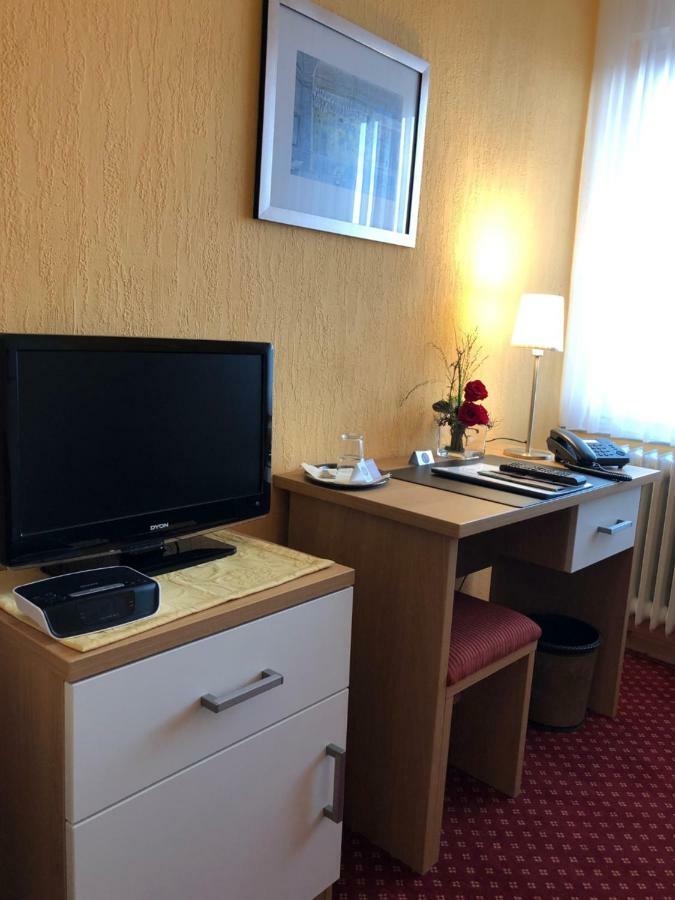 Thermen Hotel Pension Villa Holstein Bad Salzuflen Kültér fotó